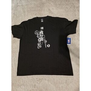 Boston CELTICS Lucky The Leprechaun T Shirt 2XL